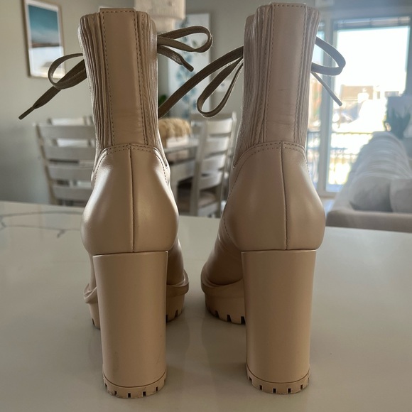 Gianvito Rossi - Martis Booties Beige Leather Combat Lace Up Boots EU 37 US 6.5 - Picture 7 of 11
